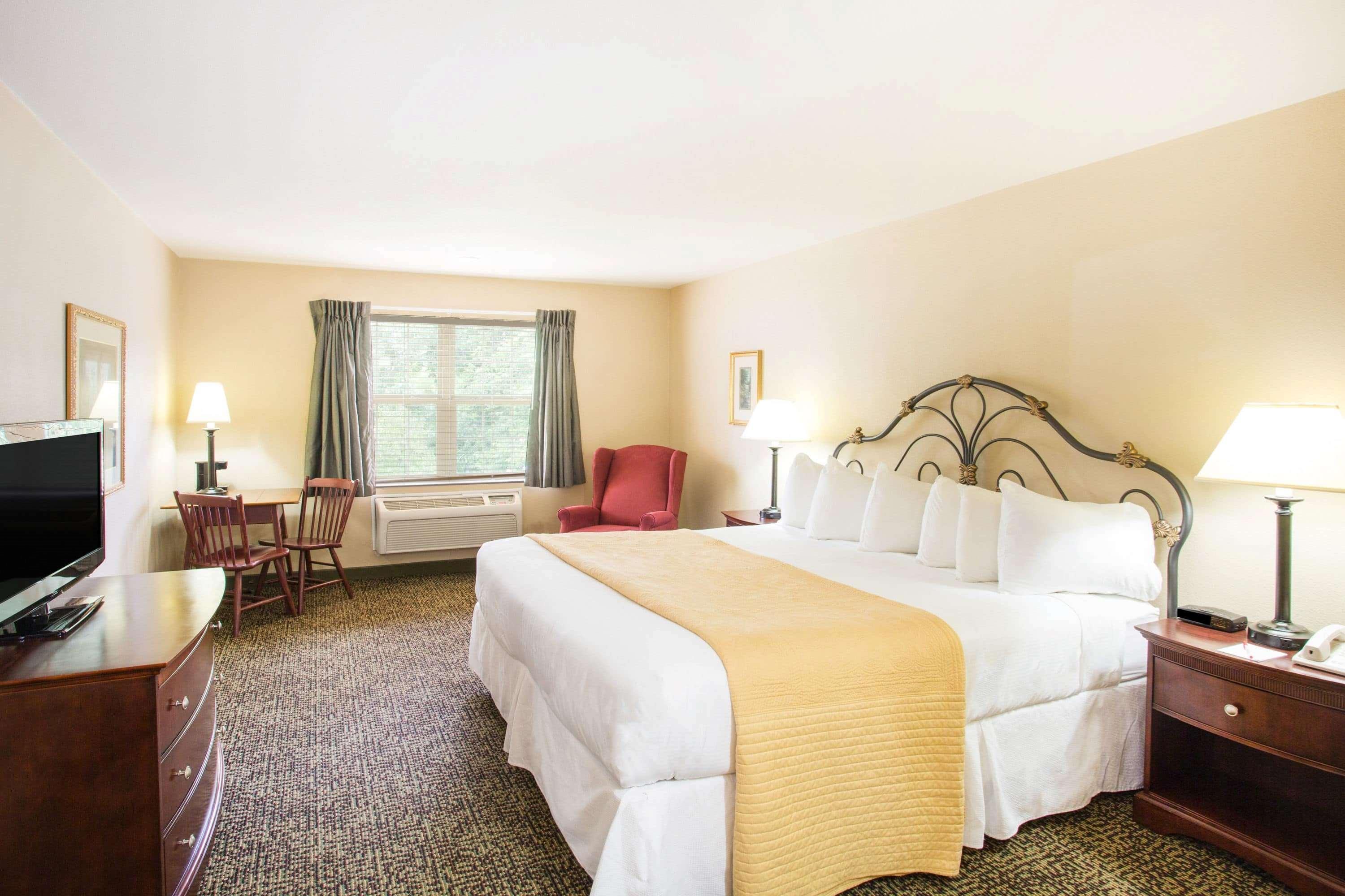 Wyndham Garden Galena Hotel & Day Spa Exterior photo