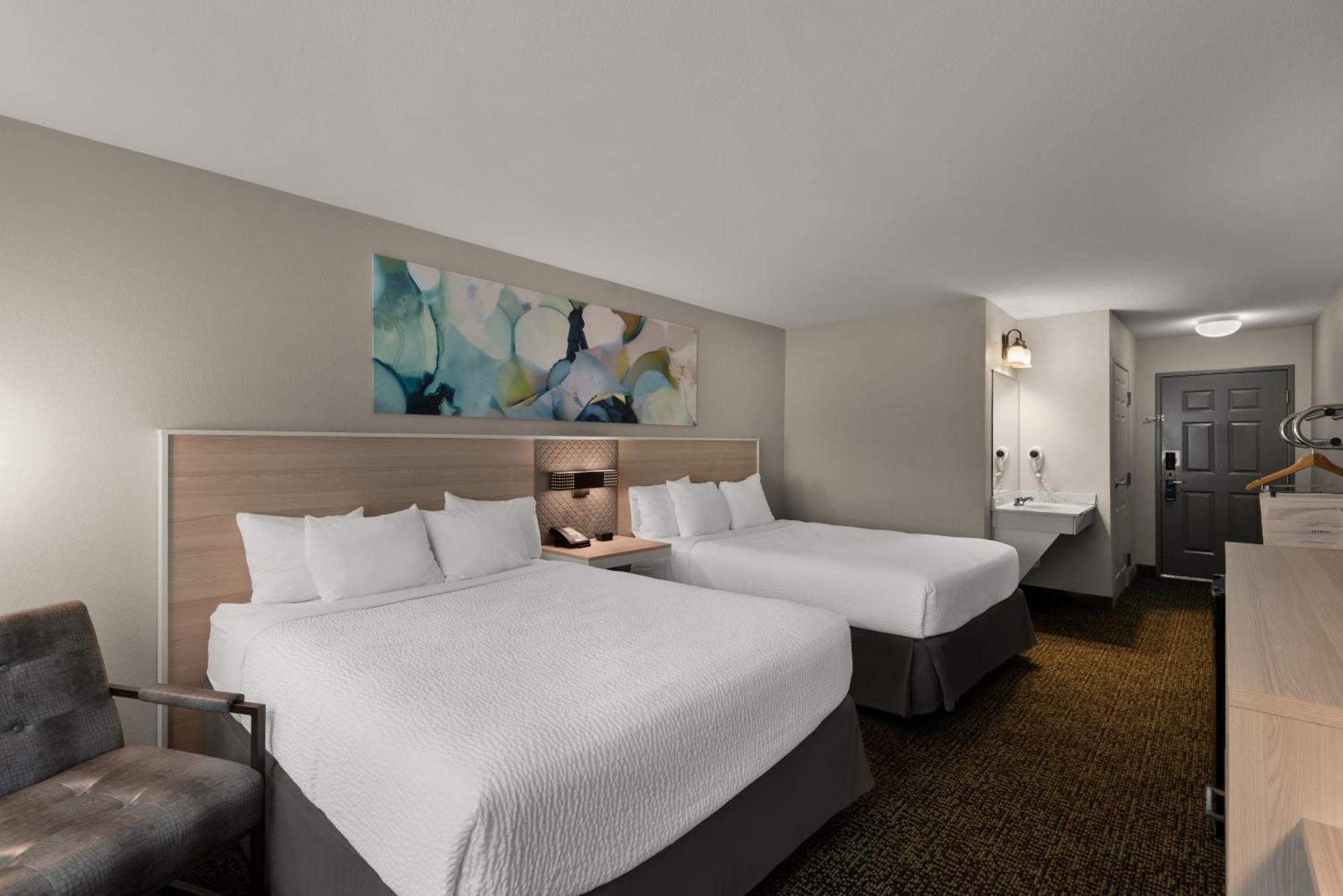 Wyndham Garden Galena Hotel & Day Spa Exterior photo