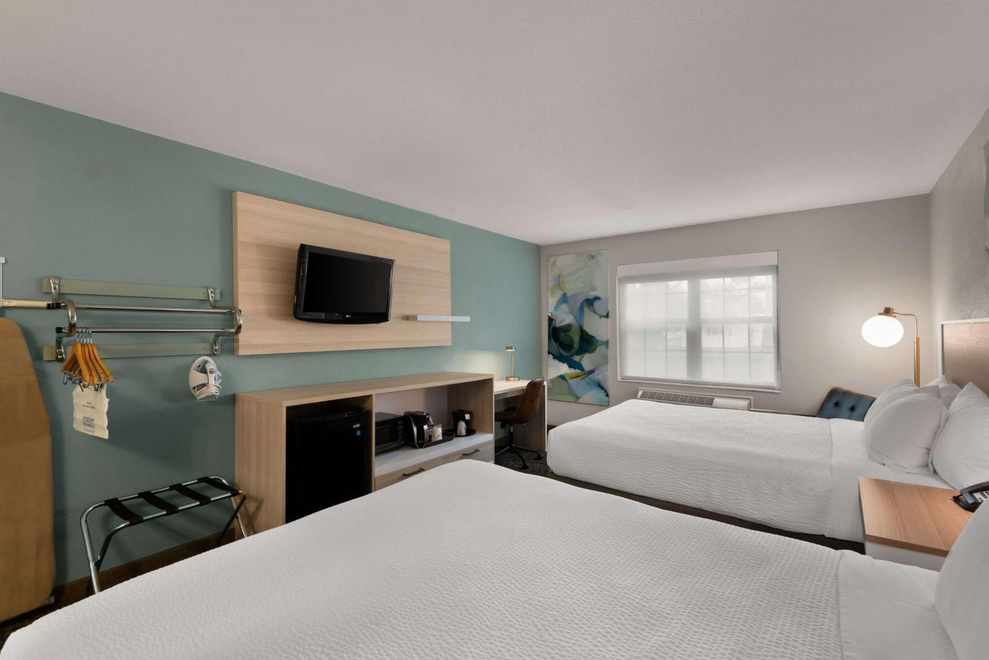 Wyndham Garden Galena Hotel & Day Spa Exterior photo